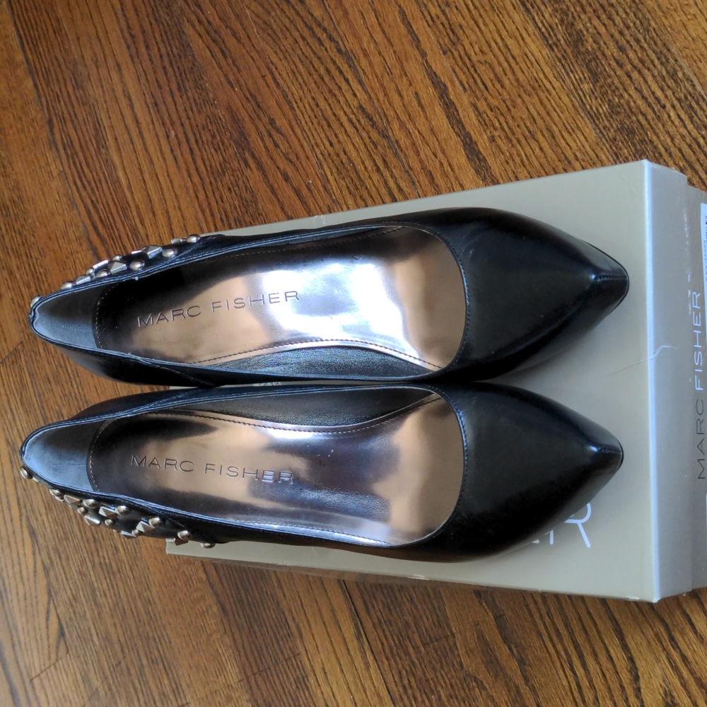 Marc Fisher Black Studded Platform Pumps 9.5 - Picture 7 of 8